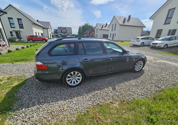 BMW Seria 5 cena 26000 przebieg: 269000, rok produkcji 2008 z Biała małe 154